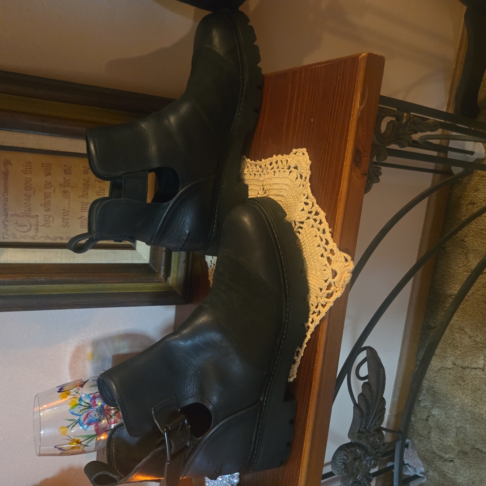 UGG Black Moto Boots - Picture 8 of 12